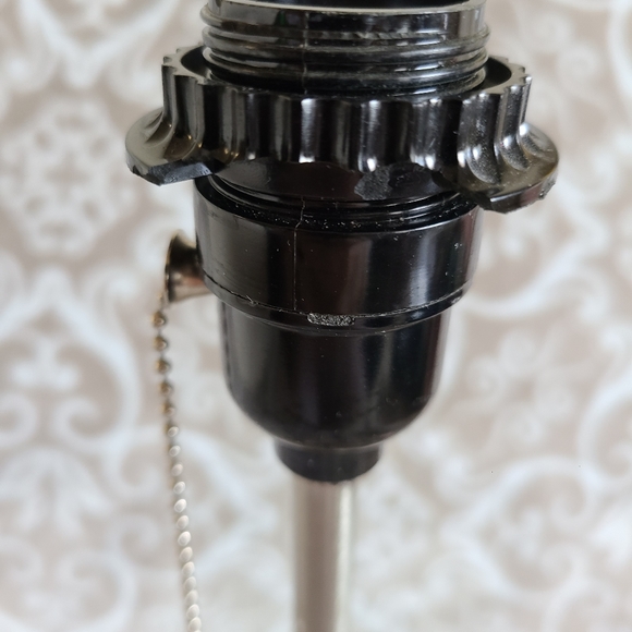 ⭐️5 for 20⭐️ Stainless Table Desk Lamp - Picture 4 of 4